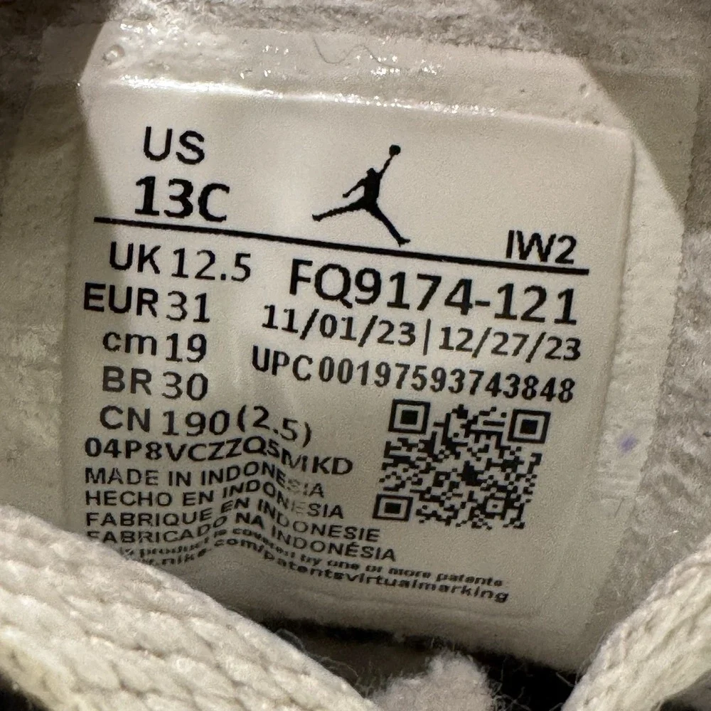 Jordan 3 Retro Georgia Peach White Orange Sail FQ9174-121‎ Kids Size 13C